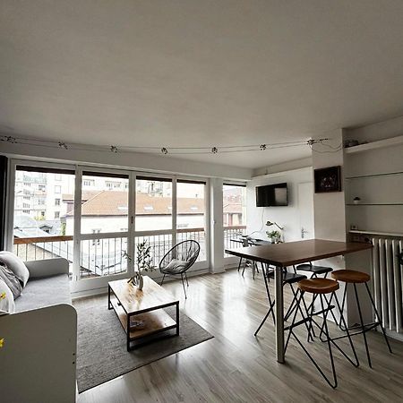 Appartement Hypercentre A 2 Min Du Lac Annecy Exteriör bild